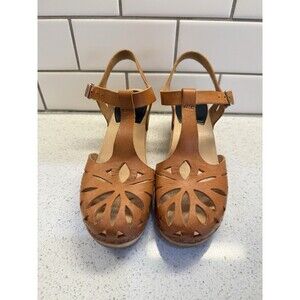 Swedish Hasbeens Toffel Wooden Clogs Brown Leather T-Strap EU 37 US 7 Woman's
